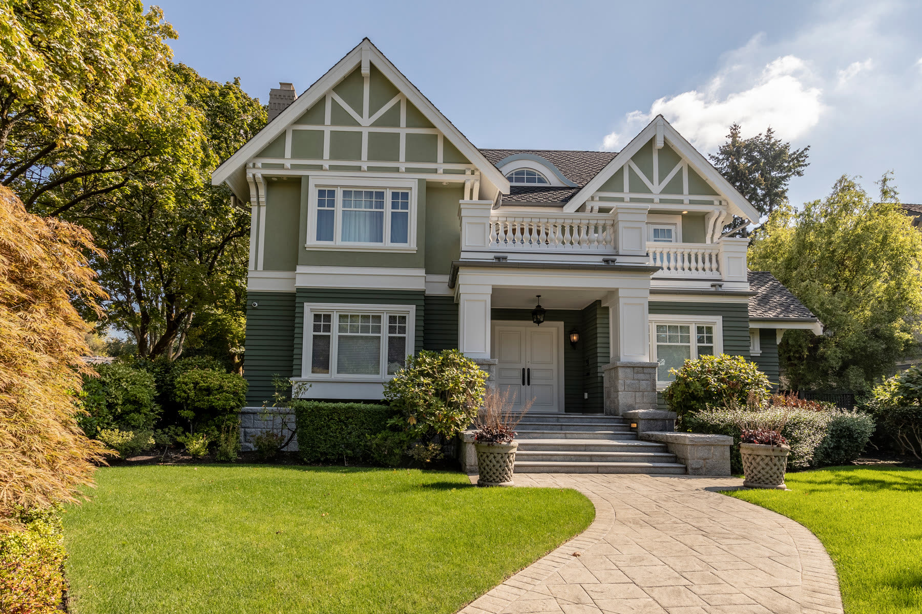Adera Renewal, Vancouver