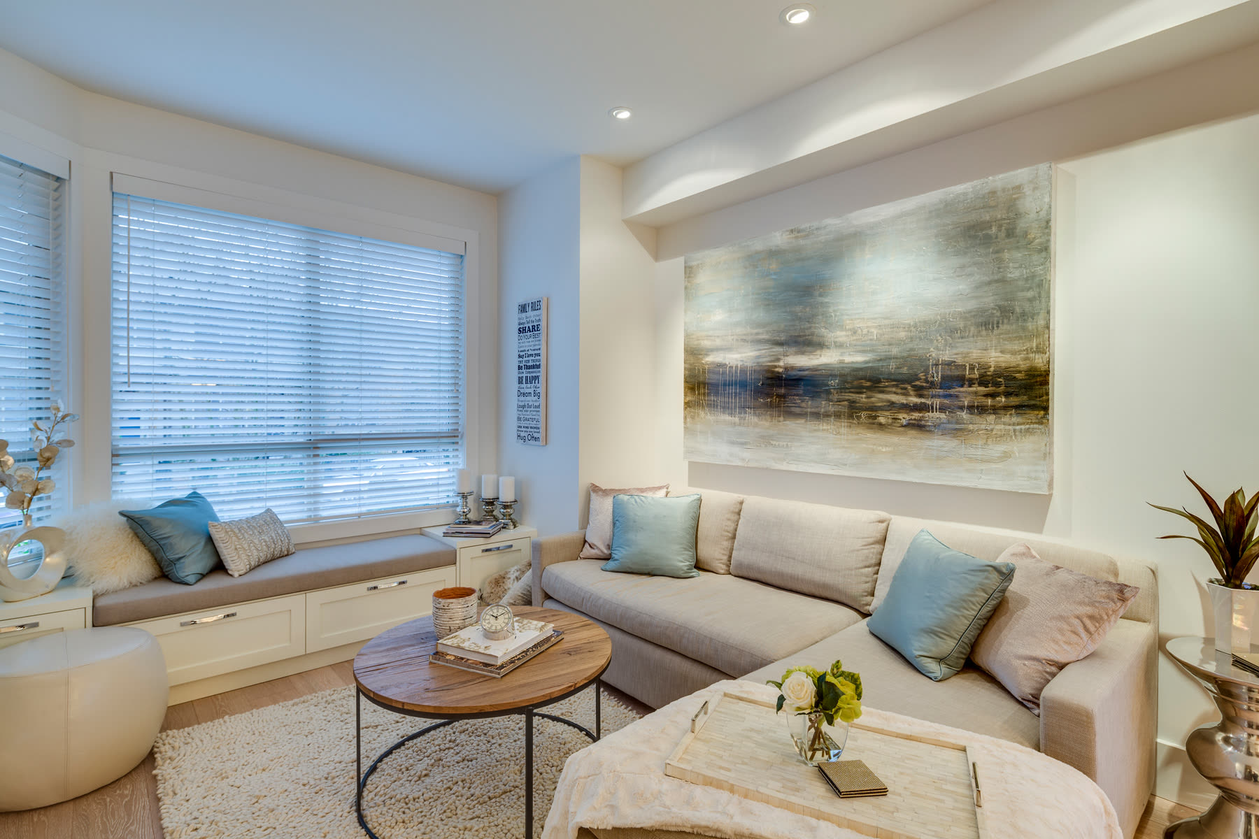 Klahanie Comfort, interior